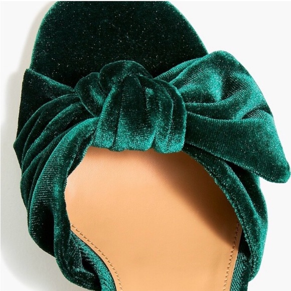 J Crew Elegant Green Velvet Women's Sandals 12 - Picture 2 of 4